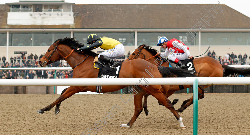 Encore-D Or-0006 
 ENCORE D'OR (Ryan Moore) beats ATLETICO (right) in The Betway Handicap Lingfield 3 Mar 2018 - Pic Steven Cargill / Racingfotos.com