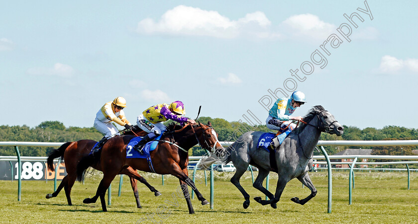 Rasima-0001 
 RASIMA (David Egan) beats DADDIES GIRL (left) in The Read Silvestre De Sousa At 188bet Fillies Handicap Nottingham 22 May 2018 - Pic Steven Cargill / Racingfotos.com