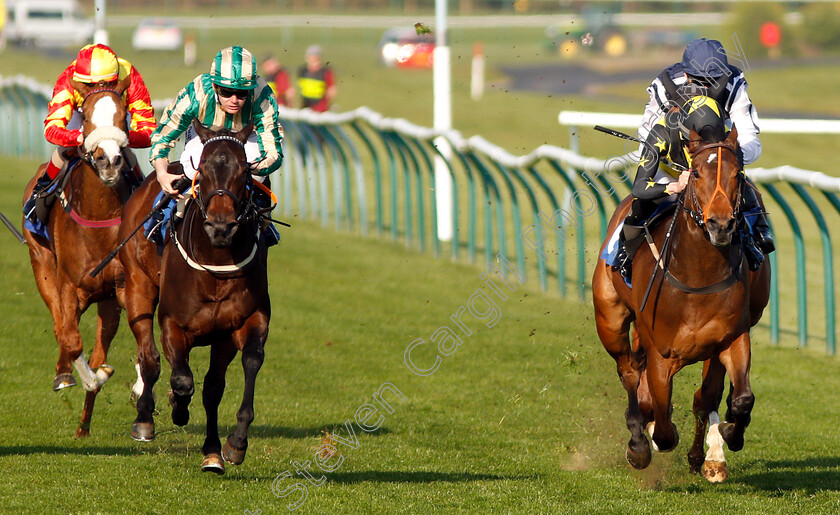 Arishka-0004 
 ARISHKA (left, Kieran O'Neill) beats HANAKOTOBA (right) in The Leaflabs Handicap
Nottingham 20 Apr 2019 - Pic Steven Cargill / Racingfotos.com