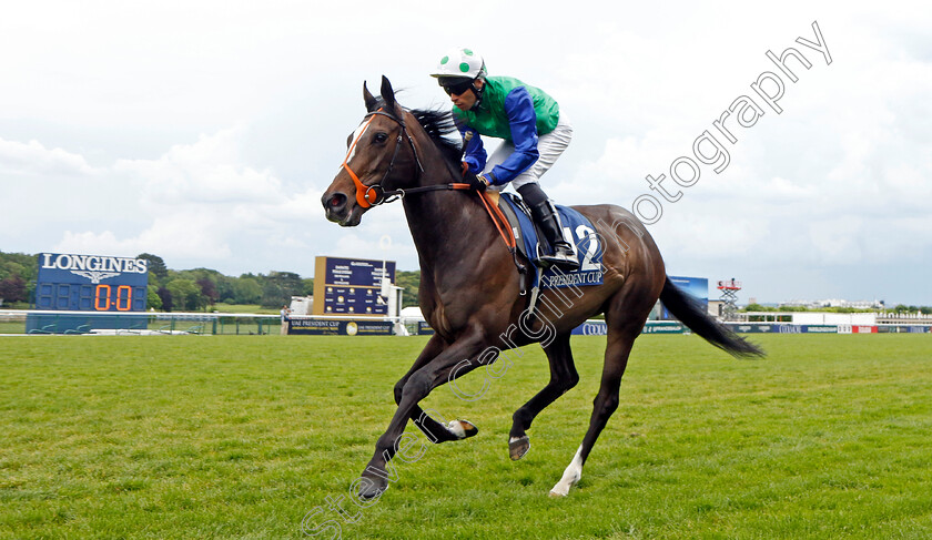 Kathmandu-0001 
 KATHMANDU (Sean Levey)
Longchamp 12 May 2024 - Pic Steven Cargill / Racingfotos.com