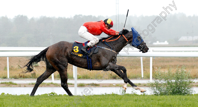 Sublissimo-0004 
 SUBLISSIMO (Sara Vermeersch) wins The Lady Jockeys Thoroughbred World Championship Round 4
Bro Park Sweden 5 Aug 2019 - Pic Steven Cargill / Racingfotos.com