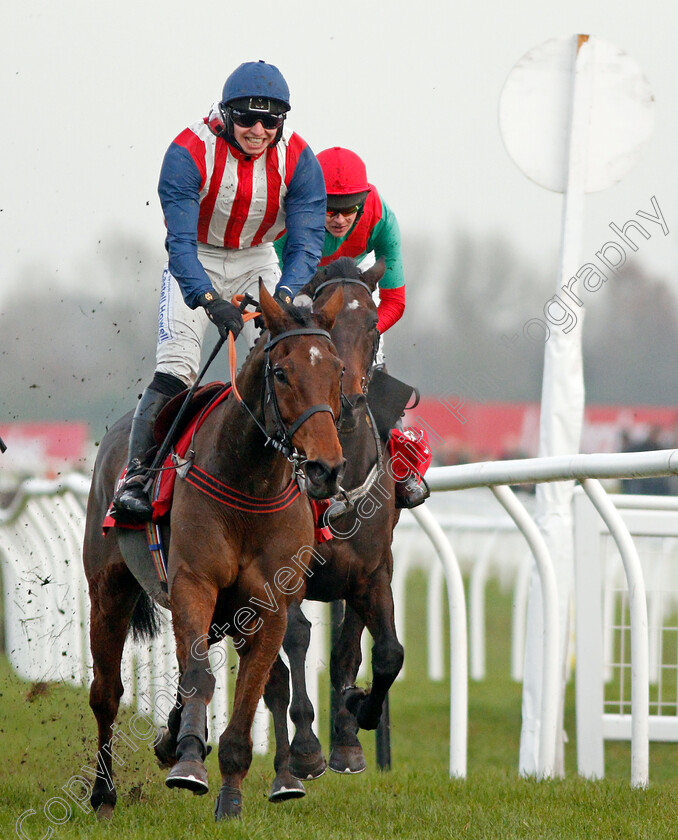 De-Rasher-Counter-0010 
 DE RASHER COUNTER (Ben Jones) wins The Ladbrokes Trophy Handicap Chase
Newbury 30 Nov 2019 - Pic Steven Cargill / Racingfotos.com