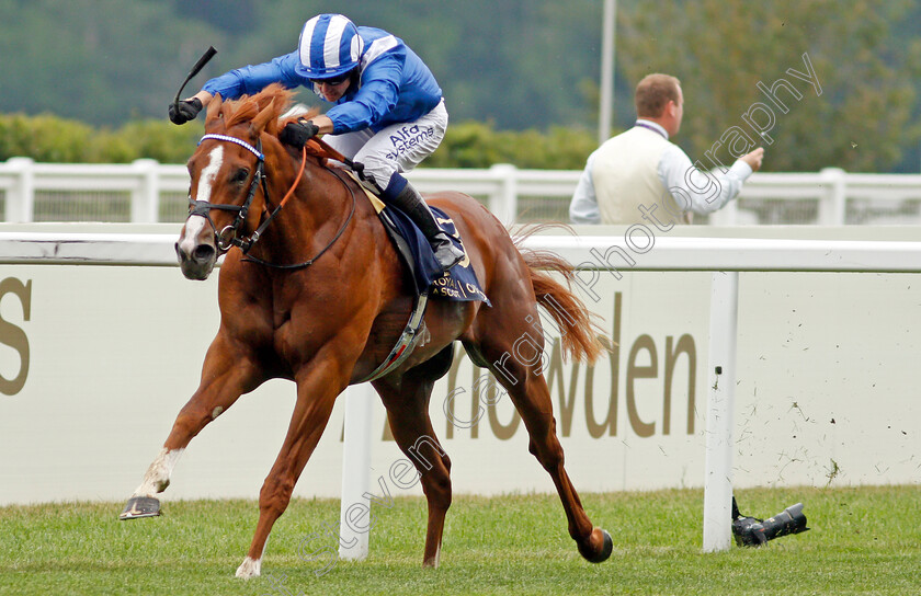 Mohaafeth-0007 
 MOHAAFETH (Jim Crowley) wins The Hampton Court Stakes
Royal Ascot 17 Jun 2021 - Pic Steven Cargill / Racingfotos.com