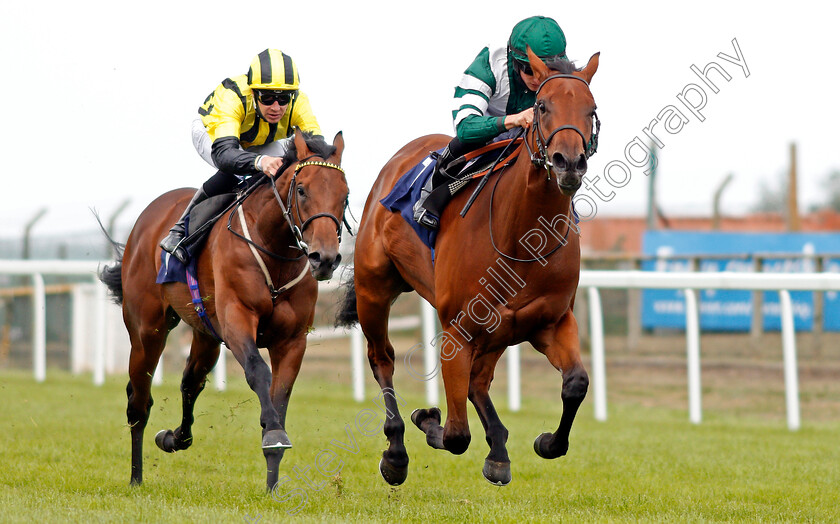 Alicestar-0003 
 ALICESTAR (Tom Marquand) beats SOLDIER LIONS (left) in The Southwold Novice Auction Stakes
Yarmouth 22 Jul 2020 - Pic Steven Cargill / Racingfotos.com