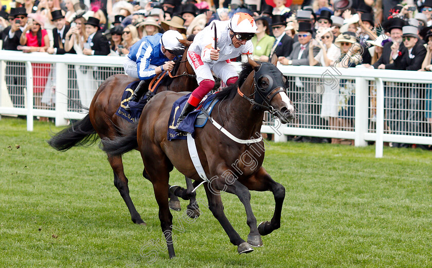 Advertise-0005 
 ADVERTISE (Frankie Dettori) wins The Commonwealth Cup
Royal Ascot 21 Jun 2019 - Pic Steven Cargill / Racingfotos.com