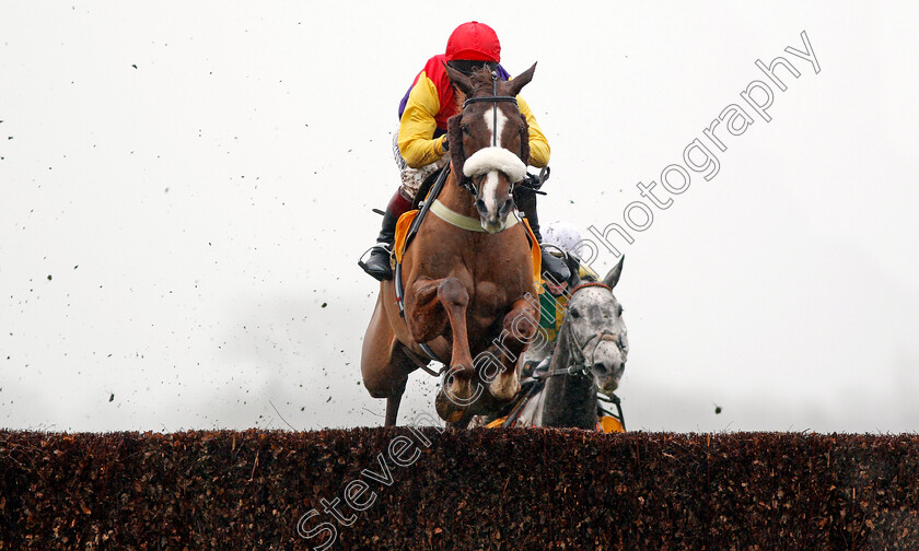 Native-River-0003 
 NATIVE RIVER (Richard Johnson) wins The Betfair Denman Chase Newbury 10 Feb 2018 - Pic Steven Cargill / Racingfotos.com