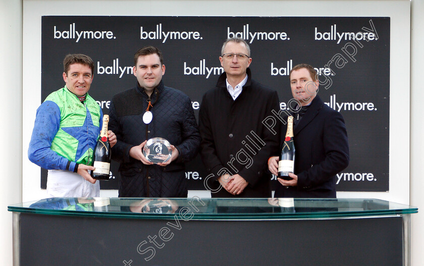 Canardier-0011 
 Presentation to Dermot McLoughlin, Barry Geraghty and Slattery Bloodstock for The Ballymore Novices Hurdle won by CANARDIER
Cheltenham 26 Oct 2018 - Pic Steven Cargill / Racingfotos.com