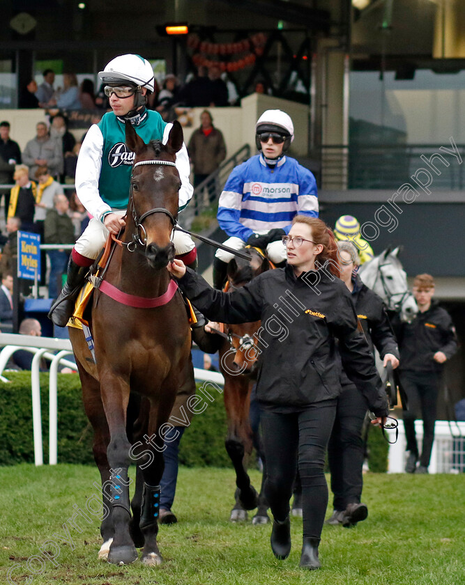 L Homme-Presse-0001 
 L'HOMME PRESSE (Charlie Deutsch)
Ascot 17 Feb 2024 - Pic Steven Cargill / Racingfotos.com