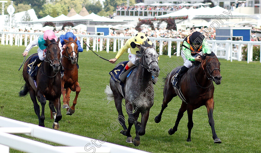 Defoe-0001 
 DEFOE (Andrea Atzeni) beats NAGANO GOLD (right) in The Hardwicke Stakes
Royal Ascot 22 Jun 2019 - Pic Steven Cargill / Racingfotos.com