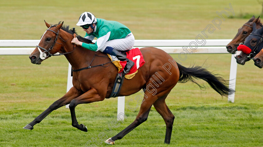 Pearl-Of-Windsor-0002 
 PEARL OF WINDSOR (Darragh Keenan) wins The British Stallion Studs EBF Maiden Stakes
Sandown 8 Aug 2024 - Pic Steven Cargill / Racingfotos.com