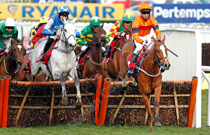 Sam-Spinner-and-Donna s-Diamond-0002 
 SAM SPINNER (right, Joe Colliver) jumps with DONNA'S DIAMOND (left) Cheltenham 15 Mar 2018 - Pic Steven Cargill / Racingfotos.com