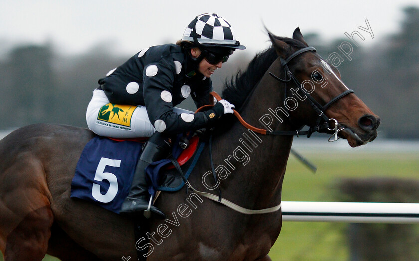 Strictly-Art-0004 
 STRICTLY ART (Jessica Cooley) wins The Betway Stayers Amateur Riders Handicap Lingfield 6 Dec 2017 - Pic Steven Cargill / Racingfotos.com