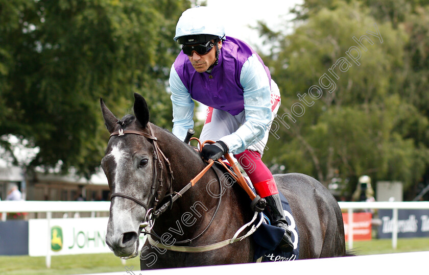 Visinari-0001 
 VISINARI (Frankie Dettori)
Newmarket 11 Jul 2019 - Pic Steven Cargill / Racingfotos.com