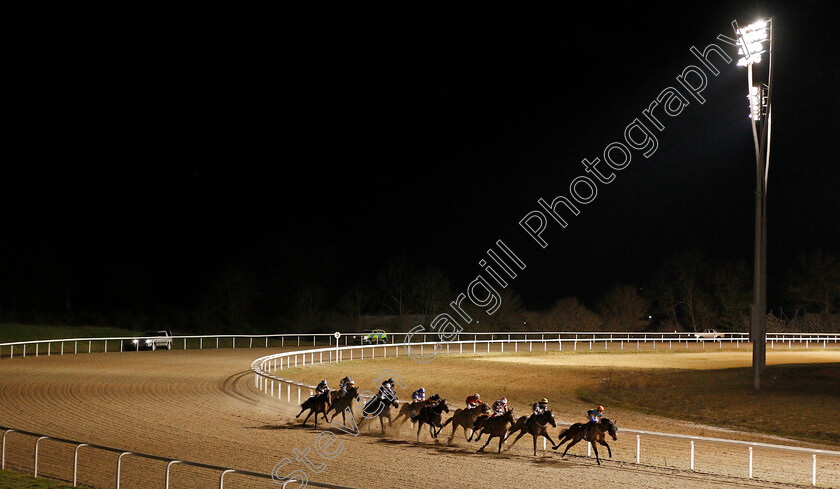 Come-On-Bear-0001 
 COME ON BEAR (2nd right, George Rooke) chases the leader RESHAAN (right) into the straight before winning The Good Friday Spring Country Fair Handicap
Chelmsford 13 Feb 2020 - Pic Steven Cargill / Racingfotos.com