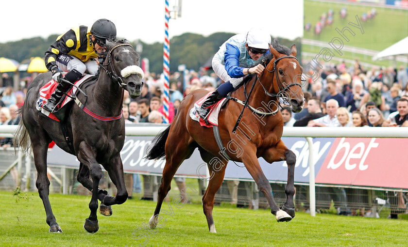 Owney-Madden-0004 
 OWNEY MADDEN (Rob Hornby) beats TROUBADOR (left) in The Sky Bet Nursery
York 21 Aug 2019 - Pic Steven Cargill / Racingfotos.com