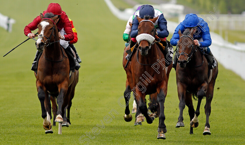 Masekela-0007 
 MASEKELA (centre, Oisin Murphy) beats GOLDEN WAR (left) and FALL OF ROME (right) in The British EBF Novice Stakes
Goodwood 21 May 2021 - Pic Steven Cargill / Racingfotos.com