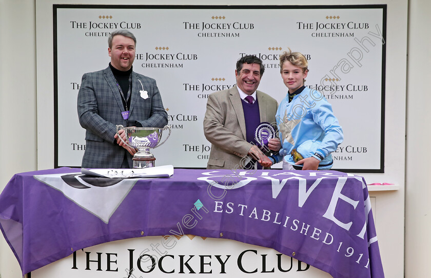 Pony-Race-Presentation-0005 
 Presentation to Freddie Curtis
Cheltenham 17 Nov 2019 - Pic Steven Cargill / Racingfotos.com