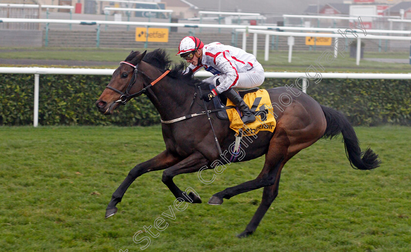 On-To-Victory-0003 
 ON TO VICTORY (James Doyle) wins The Betfair November Handicap
Doncaster 7 Nov 2020 - Pic Steven Cargill / Racingfotos.com