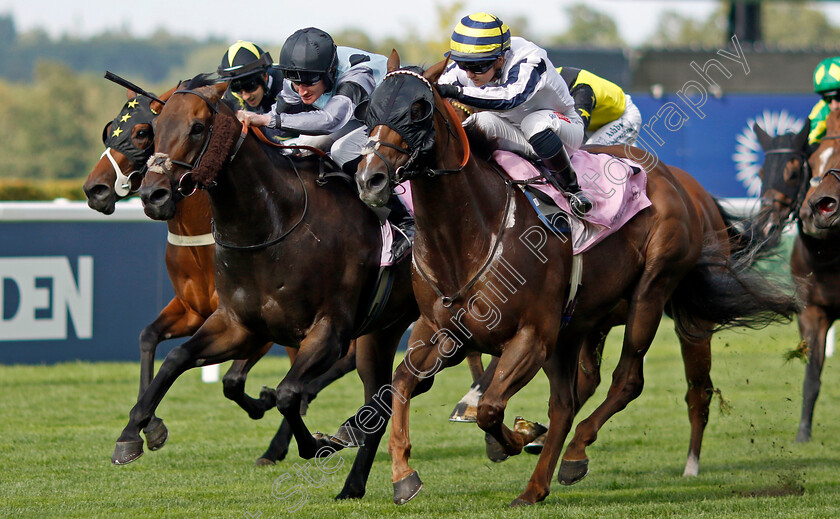 Albasheer-0004 
 ALBASHEER (right, Hollie Doyle) beats EMPEROR SPIRIT (left) in The Whispering Angel Handicap
Ascot 27 Jul 2024 - Pic Steven Cargill / Racingfotos.com