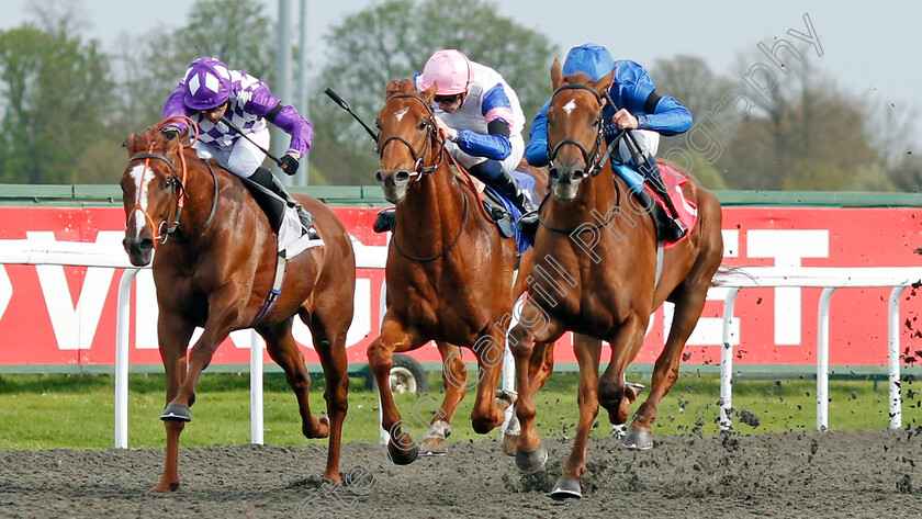 Notable-Speech-0002 
 NOTABLE SPEECH (right, William Buick) beats VALVANO (centre) and PERSICA (left) in The Virgin Bet Best Odds Daily British EBF Conditions Stakes
Kempton 6 Apr 2024 - Pic Steven Cargill / Racingfotos.com