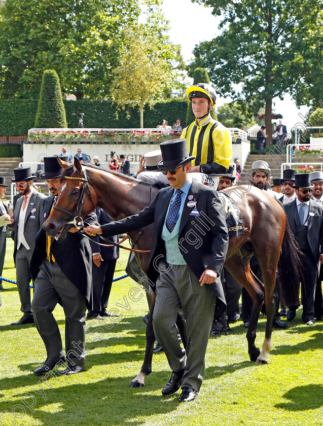 Eldar-Eldarov-0008 
 ELDAR ELDAROV (David Egan) after The Queen's Vase
Royal Ascot 15 Jun 2022 - Pic Steven Cargill / Racingfotos.com