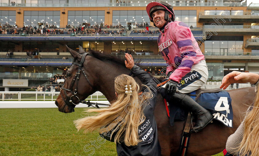 Crambo-0010 
 CRAMBO (Jonathan Burke) winner of The Howden Long Walk Hurdle
Ascot 21 Dec 2024 - Pic Steven Cargill / Racingfotos.com