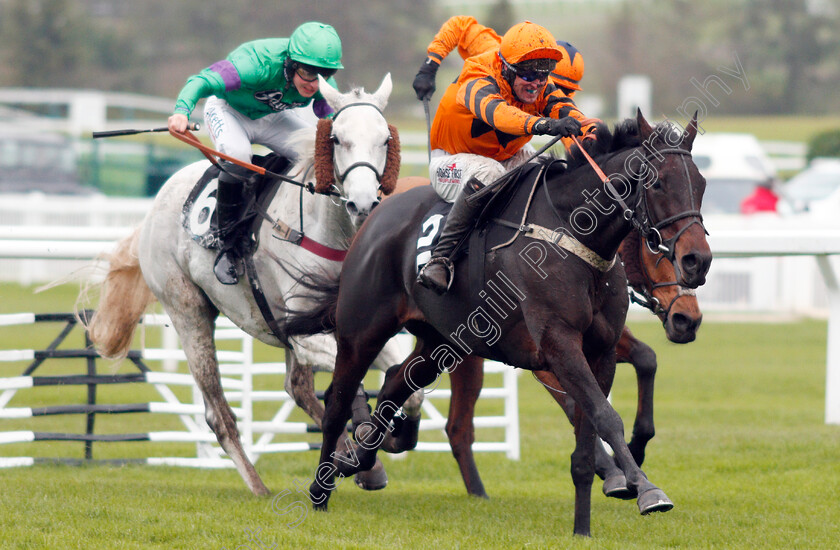 West-Approach-0005 
 WEST APPROACH (Robbie Power) wins The BetVictor Smartcards Handicap Chase
Cheltenham 16 Nov 2019 - Pic Steven Cargill / Racingfotos.com