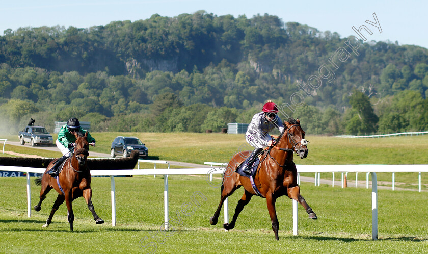 Balhambar-0001 
 BALHAMBAR (Richard Kingscote) wins The Cazoo Maiden Stakes Div2
Chepstow 27 May 2022 - Pic Steven Cargill / Racingfotos.com