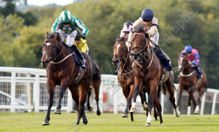 Dramatic-Sands-0004 
 DRAMATIC SANDS (right, Hollie Doyle) beats OVERPRICED MIXER (left) in The Bettingsites.ltd.uk Median Auction Maiden Stakes
Chepstow 2 Jul 2019 - Pic Steven Cargill / Racingfotos.com