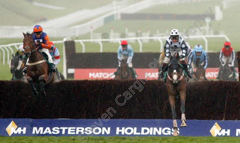 Gino-Trail-0001 
 GINO TRAIL (right, Richard Johnson) jumps with KNOCKNANUSS (left) 
Cheltenham 26 Oct 2019 - Pic Steven Cargill / Racingfotos.com