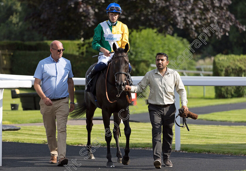 Snow-Berry-0006 
 SNOW BERRY (Alistair Rawlinson) winner of The Blog.Rhino.Bet for Daily Racing Insight Handicap
Nottingham 19 Jul 2024 - Pic Steven Cargill / Megan Dent / Racingfotos.com