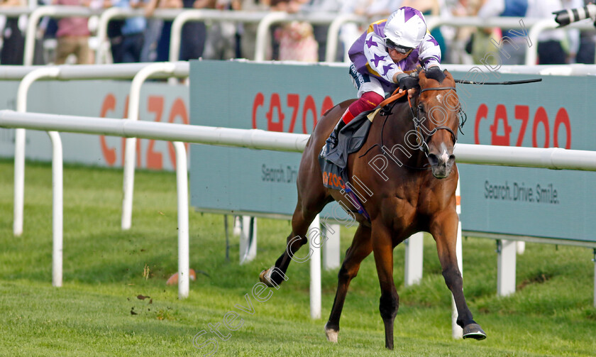 Kinross-0004 
 KINROSS (Frankie Dettori) wins The Cazoo Park Stakes
Doncaster 11 Sep 2022 - Pic Steven Cargill / Racingfotos.com