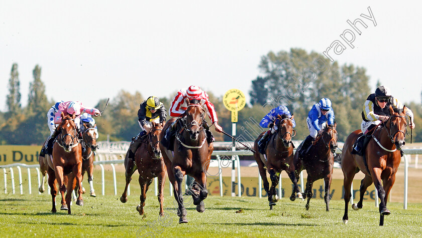 Smokey-Bear-0001 
 SMOKEY BEAR (centre, Jason Watson) beats RIVER NYMPH (right) in The British Stallion Studs EBF Maiden Stakes Div2
Newbury 20 Sep 2019 - Pic Steven Cargill / Racingfotos.com