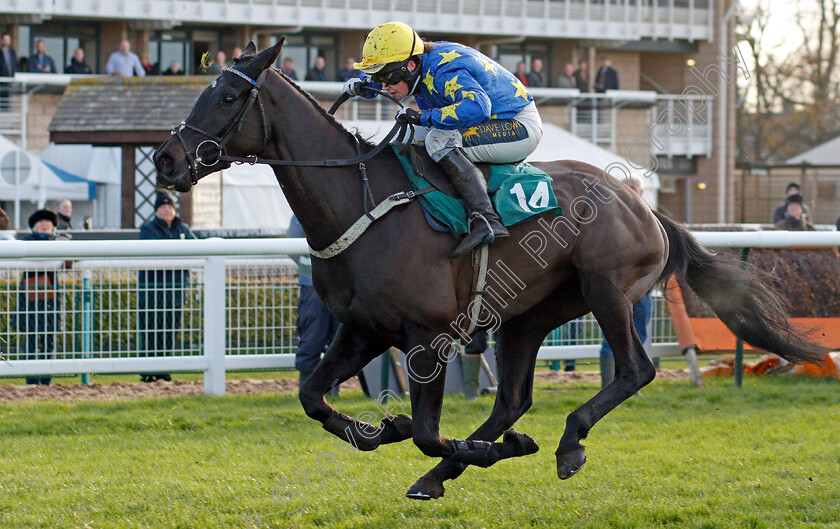 Picanha-0003 
 PICANHA (Tabitha Worsley) wins The Larkshill Engineering Maiden Hurdle
Warwick 9 Dec 2021 - Pic Steven Cargill / Racingfotos.com