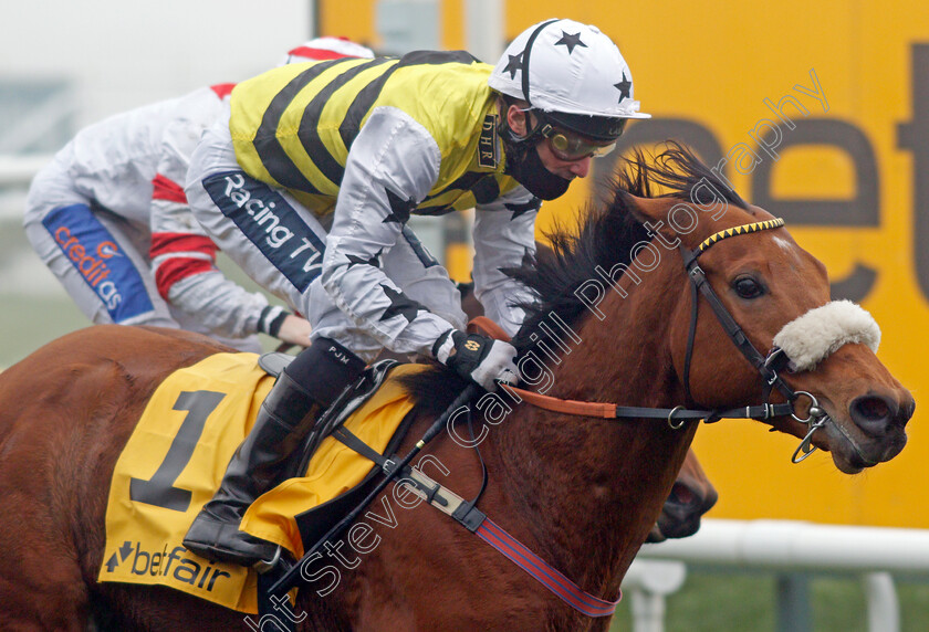 Dakota-Gold-0006 
 DAKOTA GOLD (Paul Mulrennan) wins The Betfair Wentworth Stakes
Doncaster 7 Nov 2020 - Pic Steven Cargill / Racingfotos.com