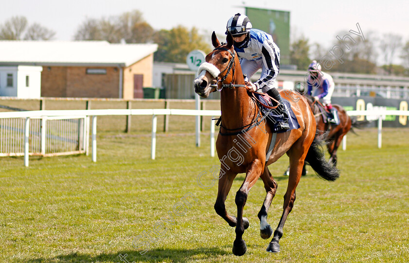 Let-Me-Be-0001 
 LET ME BE (Billy Garritty)
Yarmouth 19 May 2021 - Pic Steven Cargill / Racingfotos.com