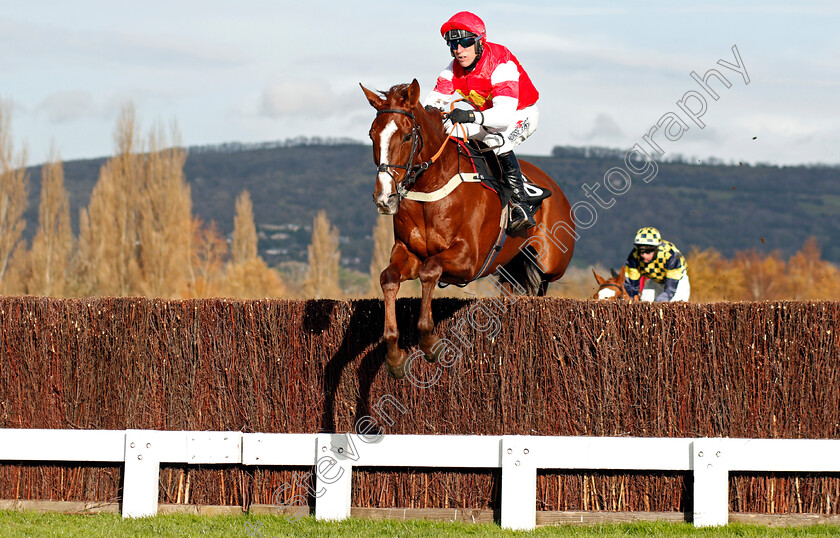 The-Big-Breakaway-0005 
 THE BIG BREAKAWAY (Robbie Power) wins The mallardjewellers.com Novices Chase
Cheltenham 15 Nov 2020 - Pic Steven Cargill / Racingfotos.com