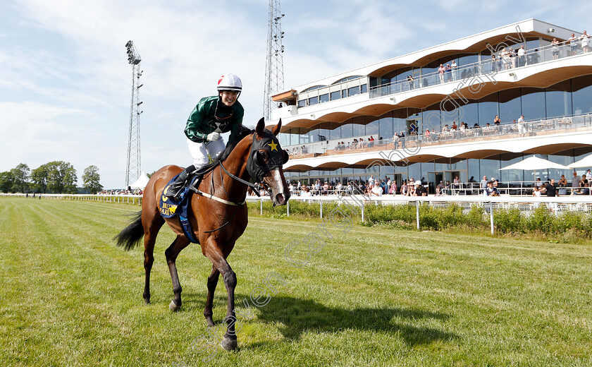 Chilterns-0005 
 CHILTERNS (Nanako Fujita) after The Women Jockeys' World Cup Leg5 
Bro Park, Sweden 30 Jun 2019 - Pic Steven Cargill / Racingfotos.com