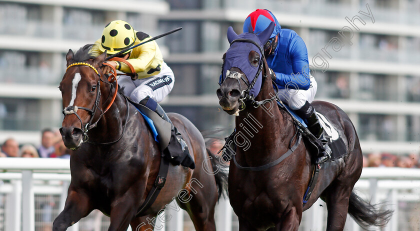 Fennaan-0004 
 FENNAAN (right, Jimmy Fortune) beats SAM GOLD (left) in The Wedgewood Estates EBF Novice Stakes Div1 Newbury 23 Sep 2017 - Pic Steven Cargill / Racingfotos.com