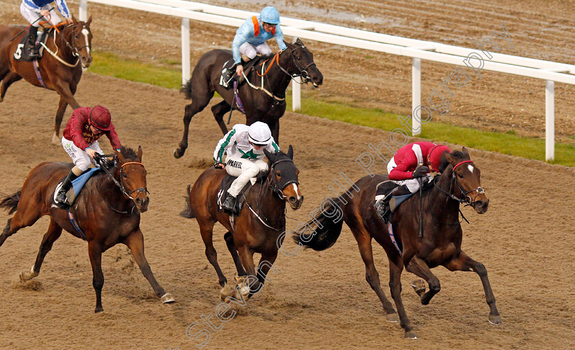 Colonize-0008 
 COLONIZE (Jim Crowley) beats FAR ROCKAWAY (centre) and PHAROAH KING (left) in The Extra Places At totesport.com Novice Stakes
Chelmsford 25 Nov 2019 - Pic Steven Cargill / Racingfotos.com