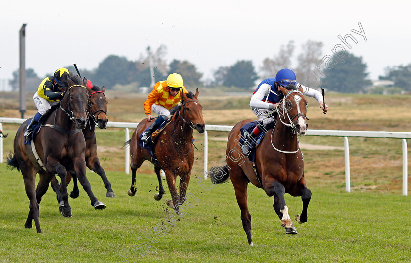 War-Leader-0001 
 WAR LEADER (Adam Kirby) beats PACTOLUS (left) in The Quinnbet Acca Bonus Handicap
Yarmouth 19 May 2021 - Pic Steven Cargill / Racingfotos.com