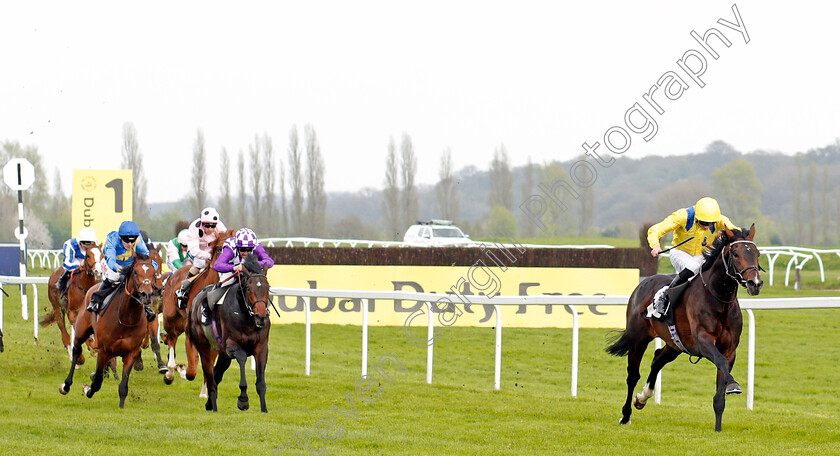 Young-Rascal-0001 
 YOUNG RASCAL (James Doyle) wins The Carter Jonas Maiden Stakes Newbury 21 Apr 2018 - Pic Steven Cargill / Racingfotos.com