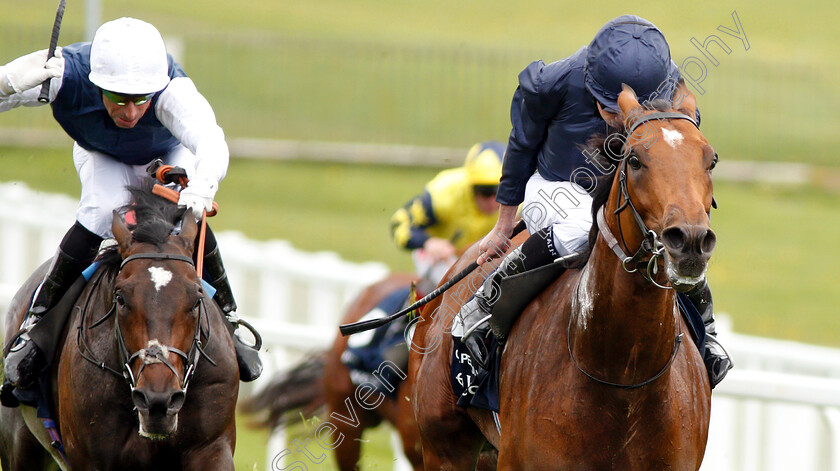 Cape-Of-Good-Hope-0006 
 CAPE OF GOOD HOPE (right, Ryan Moore) beats CAP FRANCAIS (left) in The Investec Blue Riband Trial Stakes
Epsom 24 Apr 2019 - Pic Steven Cargill / Racingfotos.com