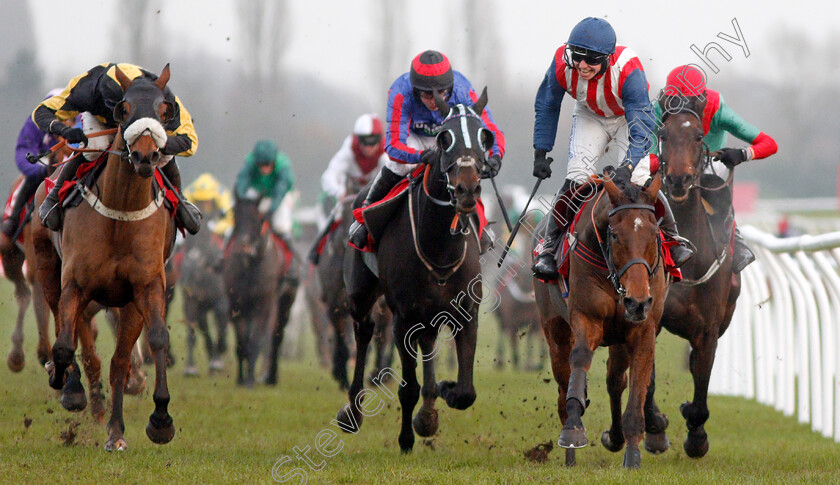 De-Rasher-Counter-0008 
 DE RASHER COUNTER (Ben Jones) wins The Ladbrokes Trophy Handicap Chase
Newbury 30 Nov 2019 - Pic Steven Cargill / Racingfotos.com