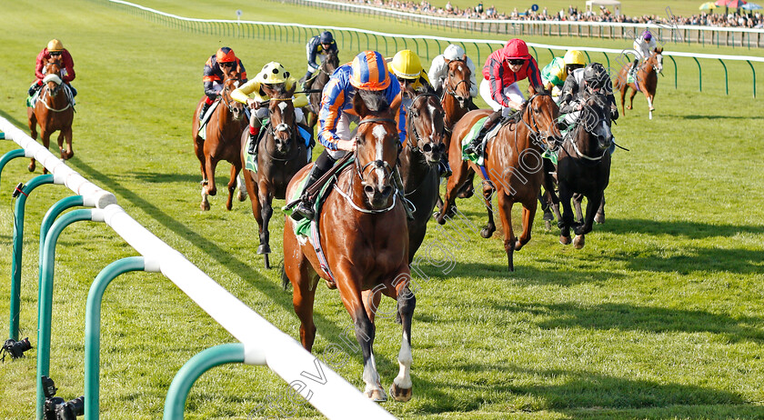 Clemmie-0001 
 CLEMMIE (Ryan Moore) wins The Juddmonte Cheveley Park Stakes Newmarket 30 Sep 2017 - Pic Steven Cargill / Racingfotos.com