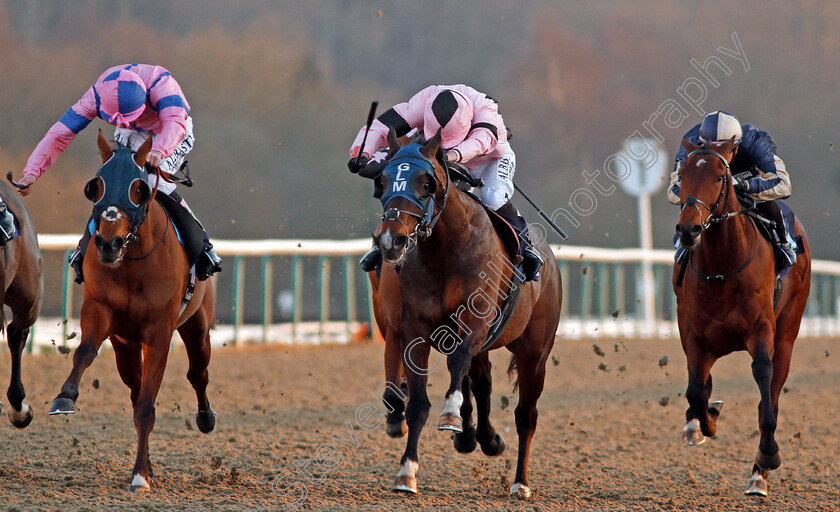 Unit-Of-Assessment-0004 
 UNIT OF ASSESSMENT (left, Adam Kirby) beats BAN SHOOF (centre) in The Betway Live Casino Handicap Handicap Lingfield 24 Feb 2018 - Pic Steven Cargill / Racingfotos.com