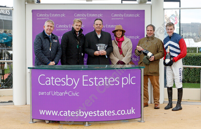 Repetitio-0007 
 Presentation to Atlantic Friends Racing, Nigel Hawke and David Noonan for The Catesby Handicap Hurdle won by REPETITIO
Cheltenham 13 Dec 2019 - Pic Steven Cargill / Racingfotos.com