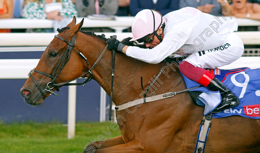 Absurde-0004 
 ABSURDE (Frankie Dettori) wins The Sky Bet Ebor
York 26 Aug 2023 - Pic Steven Cargill / Racingfotos.com