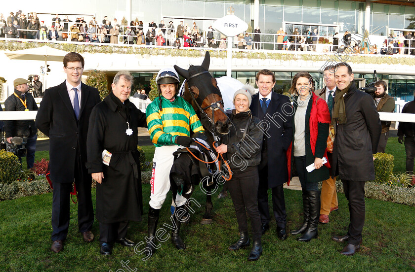 Hell s-Kitchen-0007 
 HELL'S KITCHEN (Barry Geraghty) wtih Harry Fry, J P McManus and AP McCoy after The My Pension Expert Handicap Chase
Ascot 22 Dec 2018 - Pic Steven Cargill / Racingfotos.com