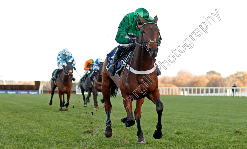 Top-Notch-0003 
 TOP NOTCH (Nico de Boinville) wins The Christy 1965 Chase Ascot 25 Nov 2017 - Pic Steven Cargill / Racingfotos.com